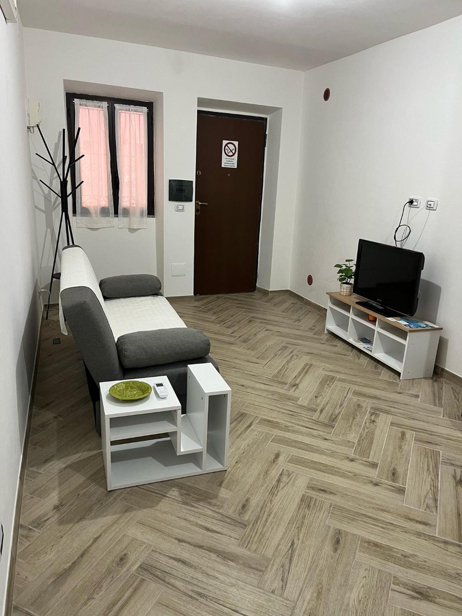 Appartamenti Da Ewa Sassari I Exterior foto